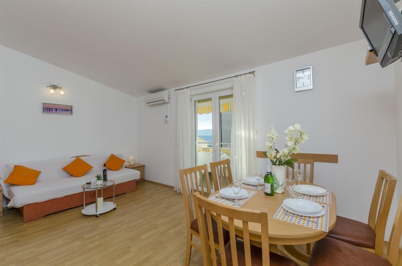 Duće Apartments Srecko מראה חיצוני תמונה