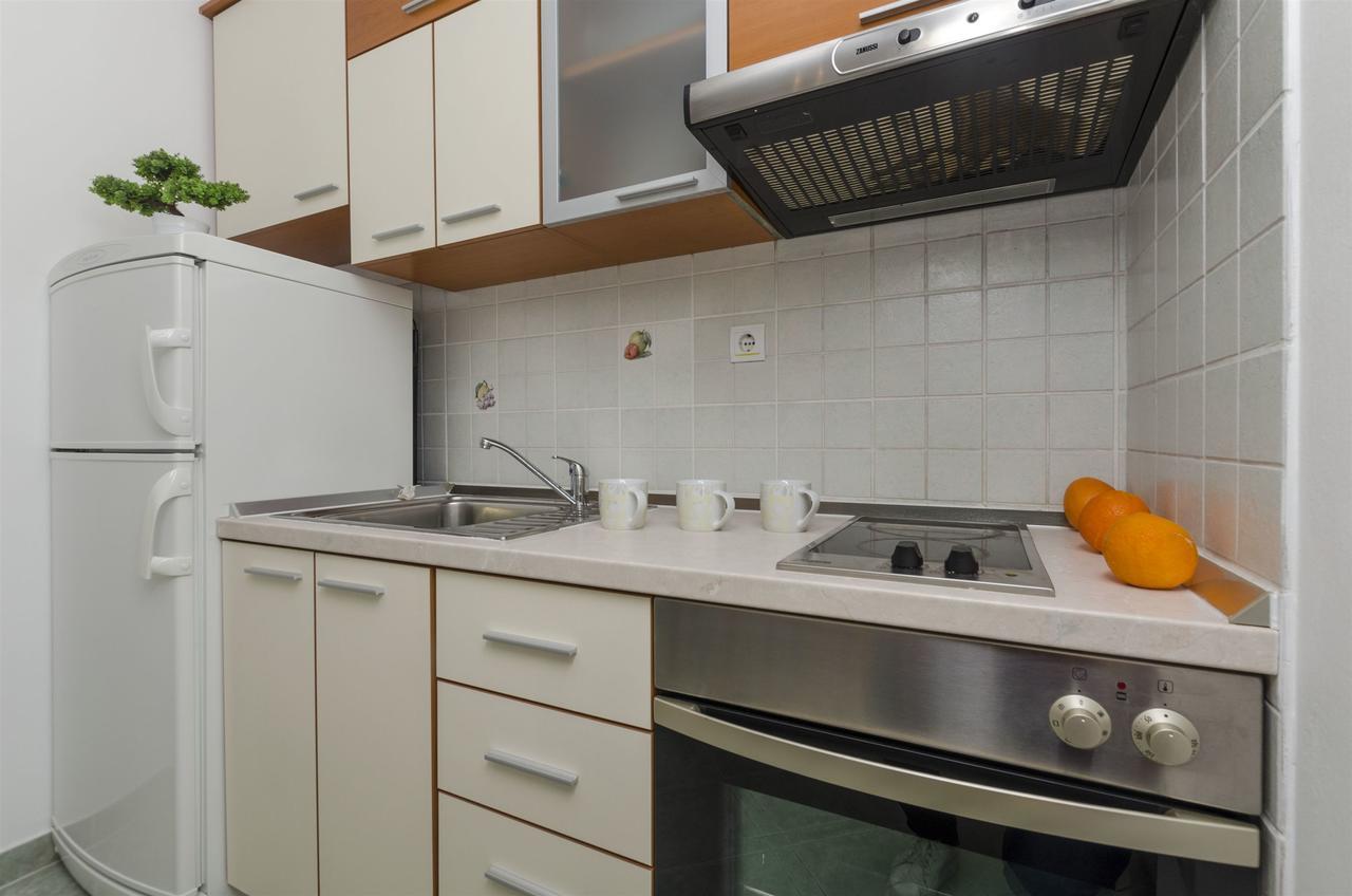 Duće Apartments Srecko מראה חיצוני תמונה